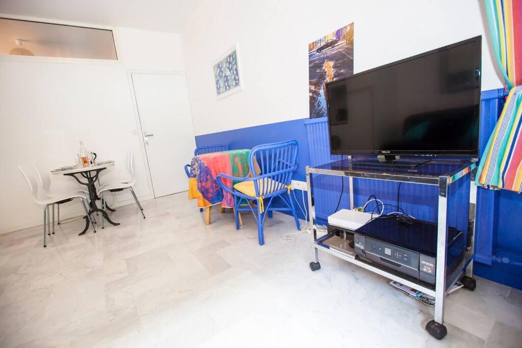French Riviera: Seafront Apt & Pool Near Monaco Roquebrune-Cap-Martin Kültér fotó