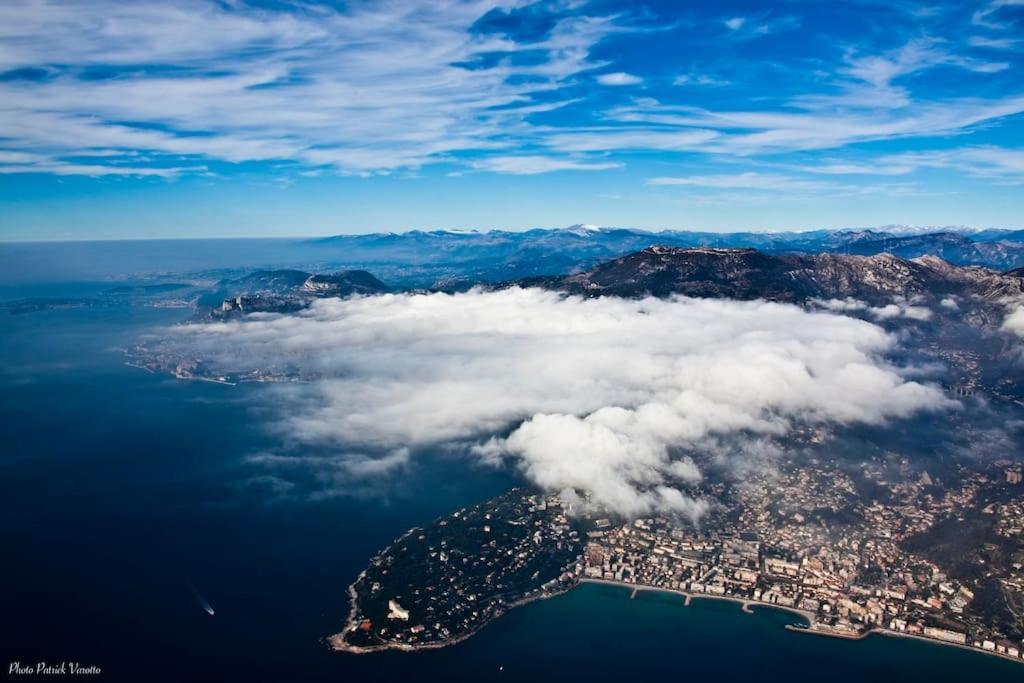 French Riviera: Seafront Apt & Pool Near Monaco Roquebrune-Cap-Martin Kültér fotó